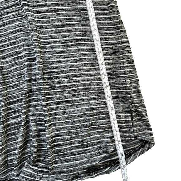 ATHLETA V-Neck T-Shirt Women's S Striped Tee Athleisure Workout Athletic Top - Picture 7 of 8